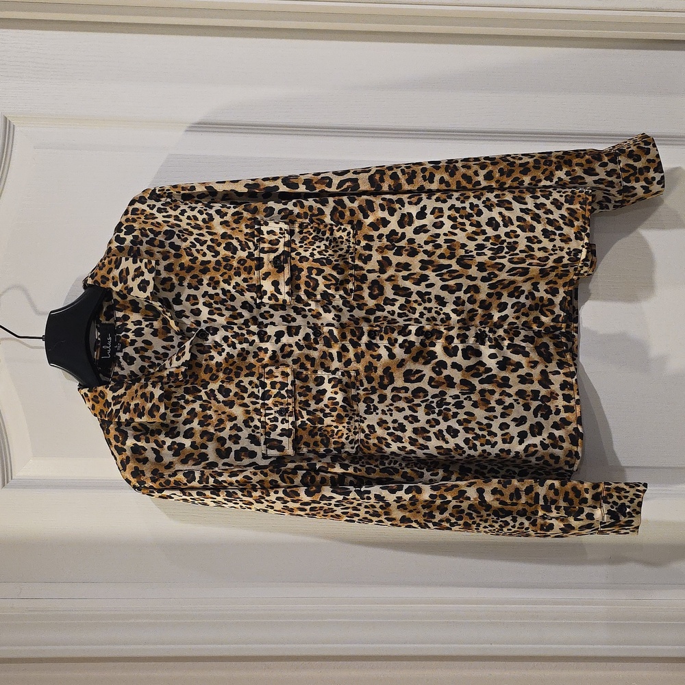 Lulu's Leopard Print Blouse